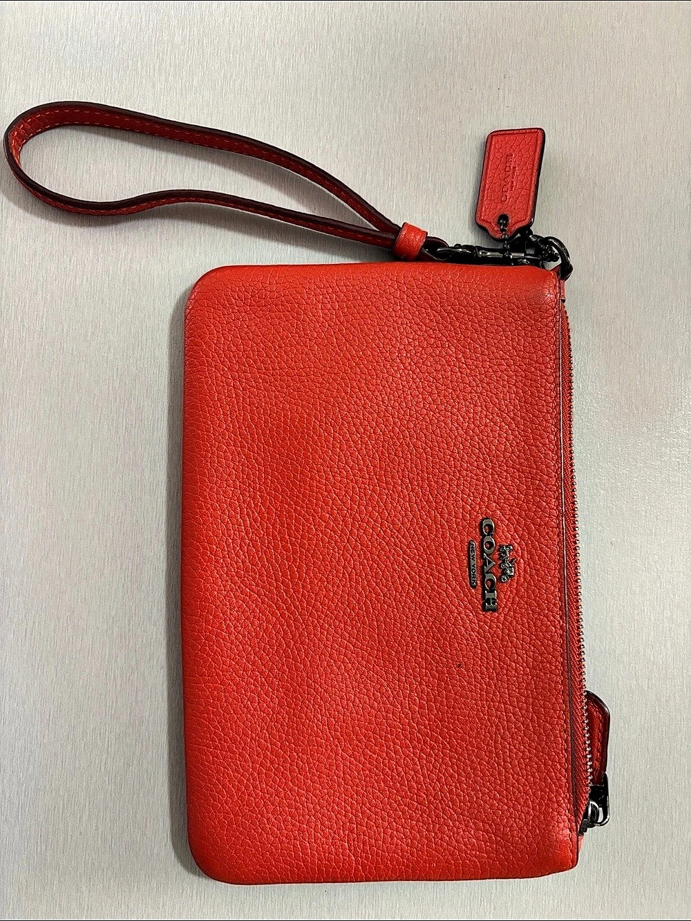 Coach Large Corner Zip Wristlet Red